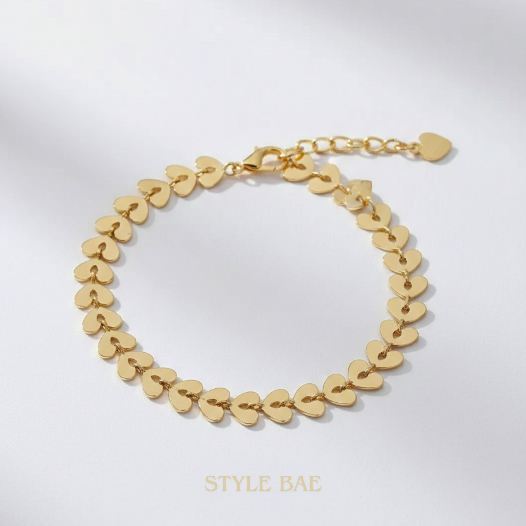 Amora Golden Heart Charm Bracelet