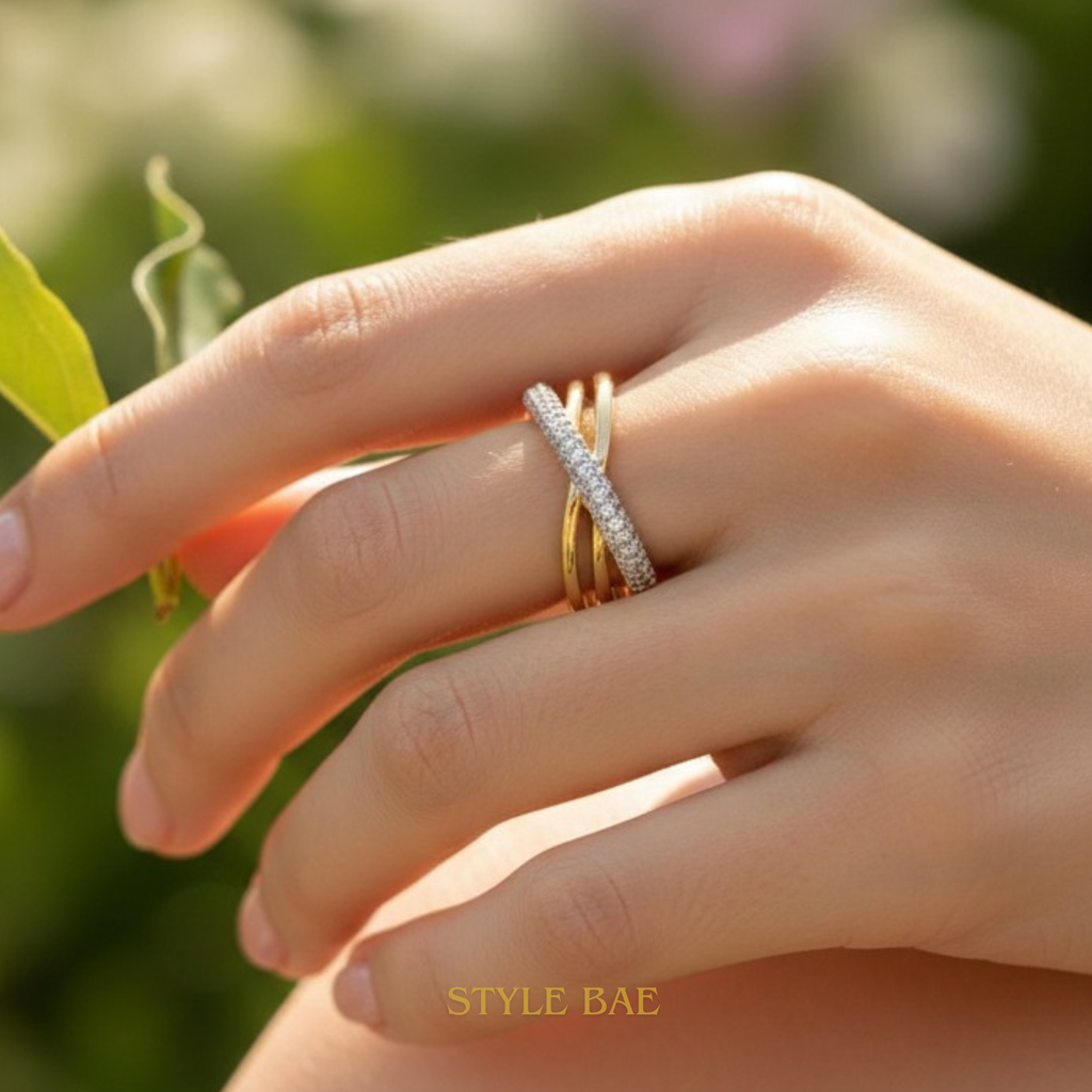 Radiant Curve Wrap Ring